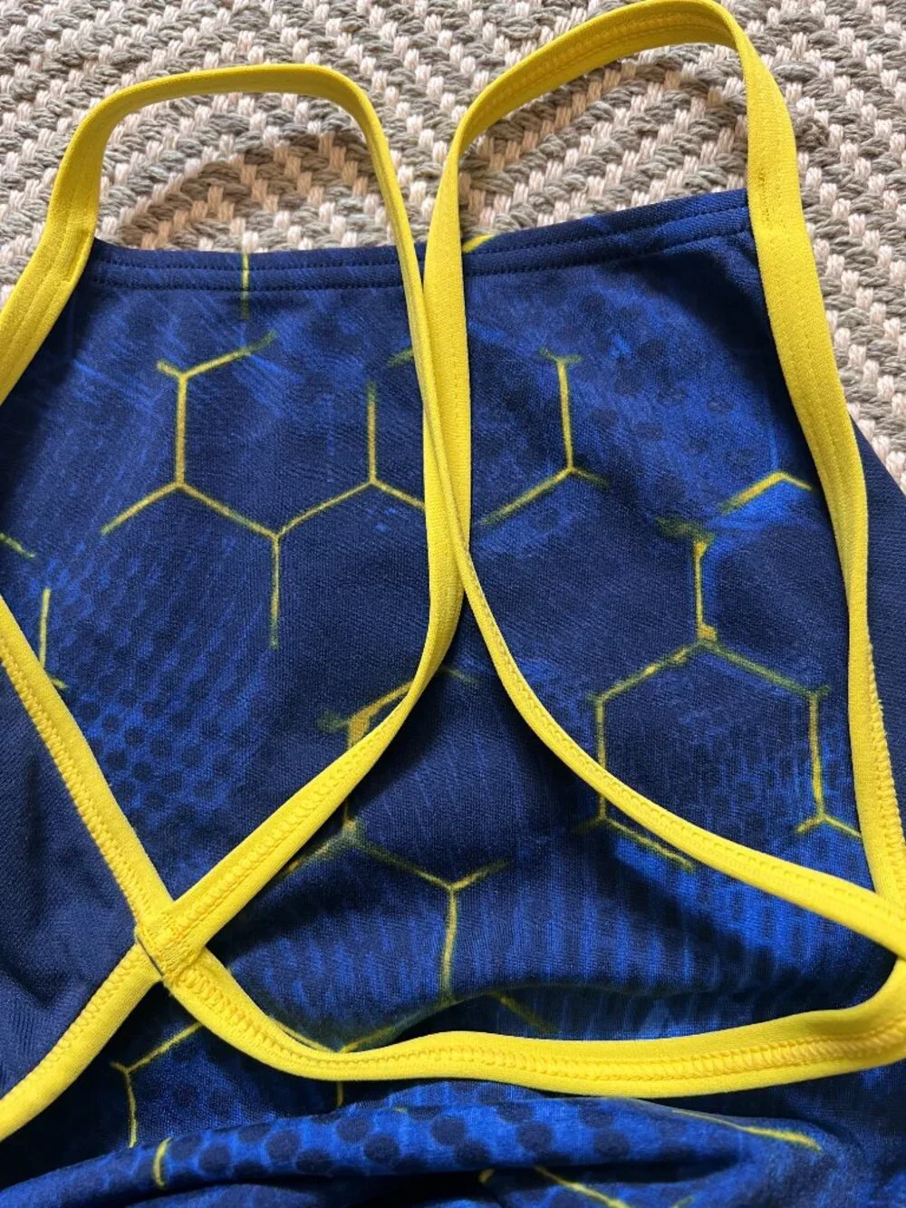 Speedo Endurance+ Kids One Piece Swimsuit Size 28 Blue Yellow Hexagon Print‎